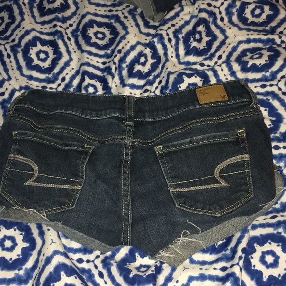 Dark wash jean shorts - Picture 2 of 3